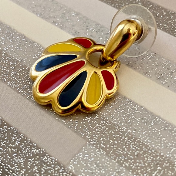 Vtg 80s earrings 🖤 - Picture 4 of 5